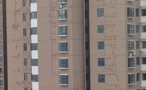 玻璃幕墻漏水別慌!中盛隆防水老師傅有高招